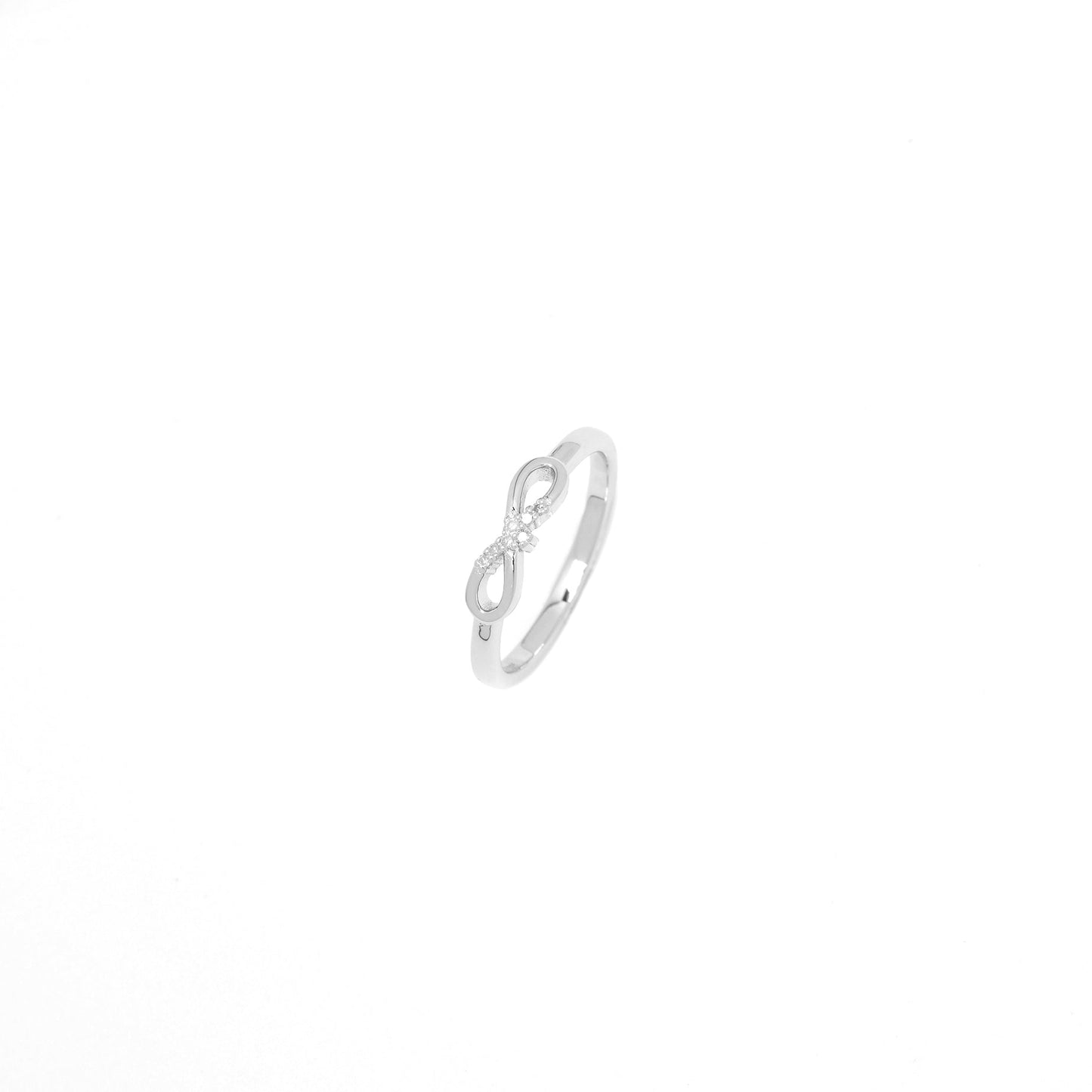 SEVEN NATURAL DIAMOND INFINITY RING SILVER