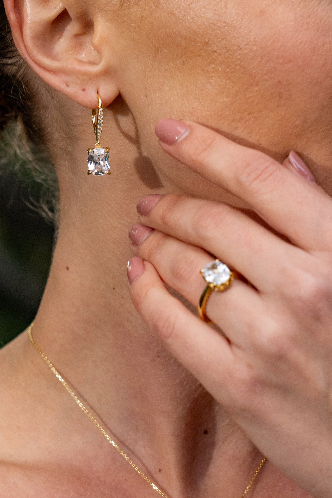 SYDNEY SOIRÉE ELAINE CUSHION CUT RING GOLD