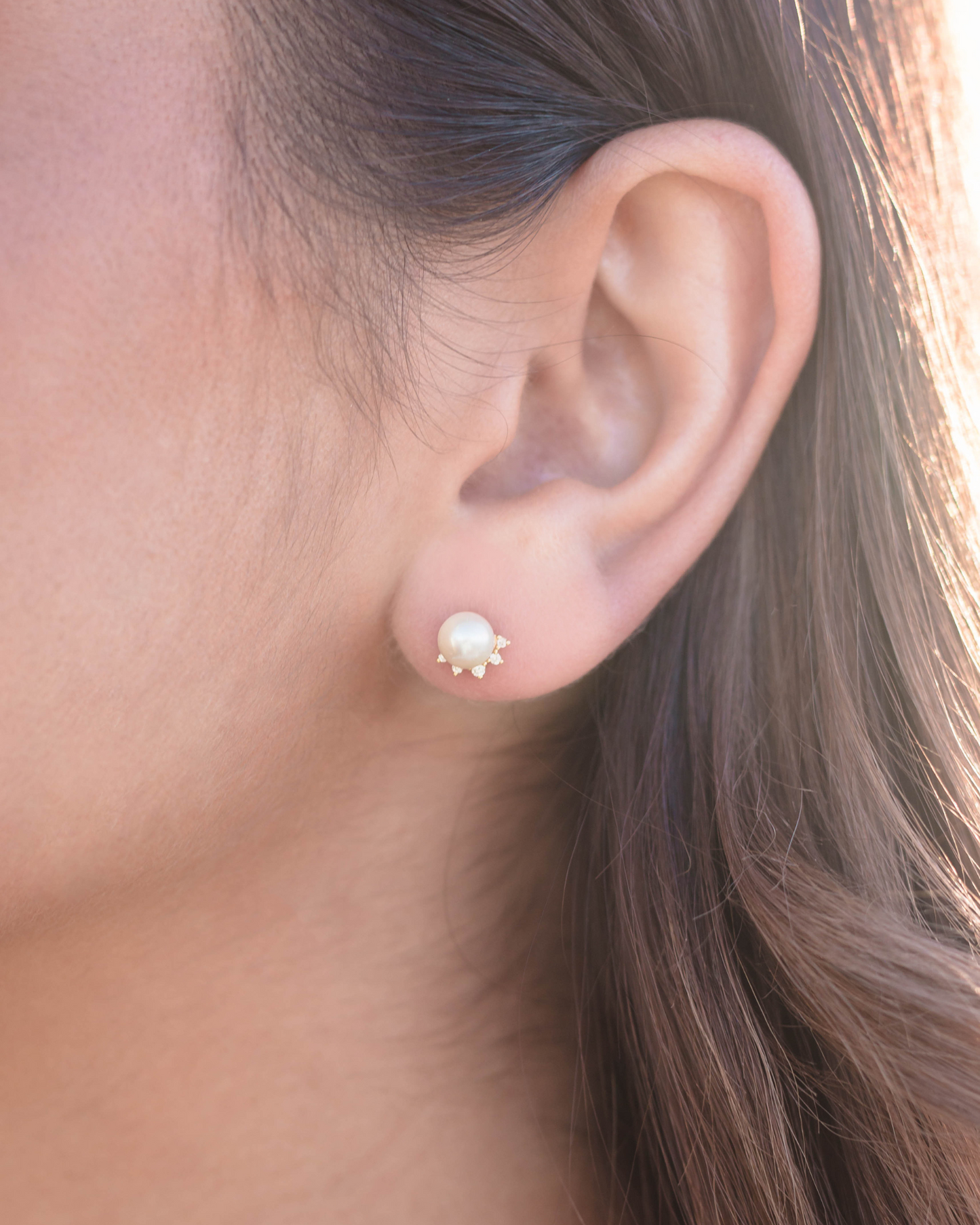 OCEANS COOGEE FRESHWATER PEARL EARRINGS GOLD