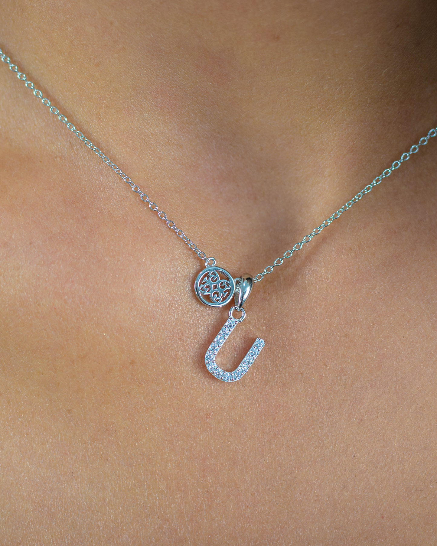 LUXURY LETTERS U INITIAL PENDANT SILVER