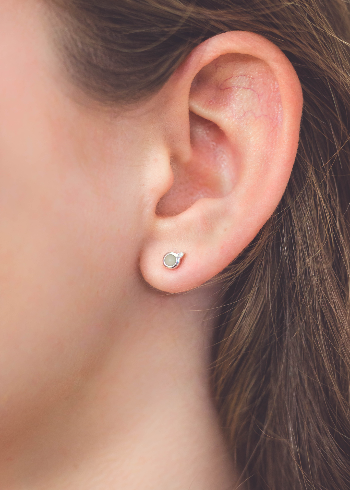 NATURAL OPAL AND TWO NATURAL DIAMOND OCTOBER EARRINGS SILVER