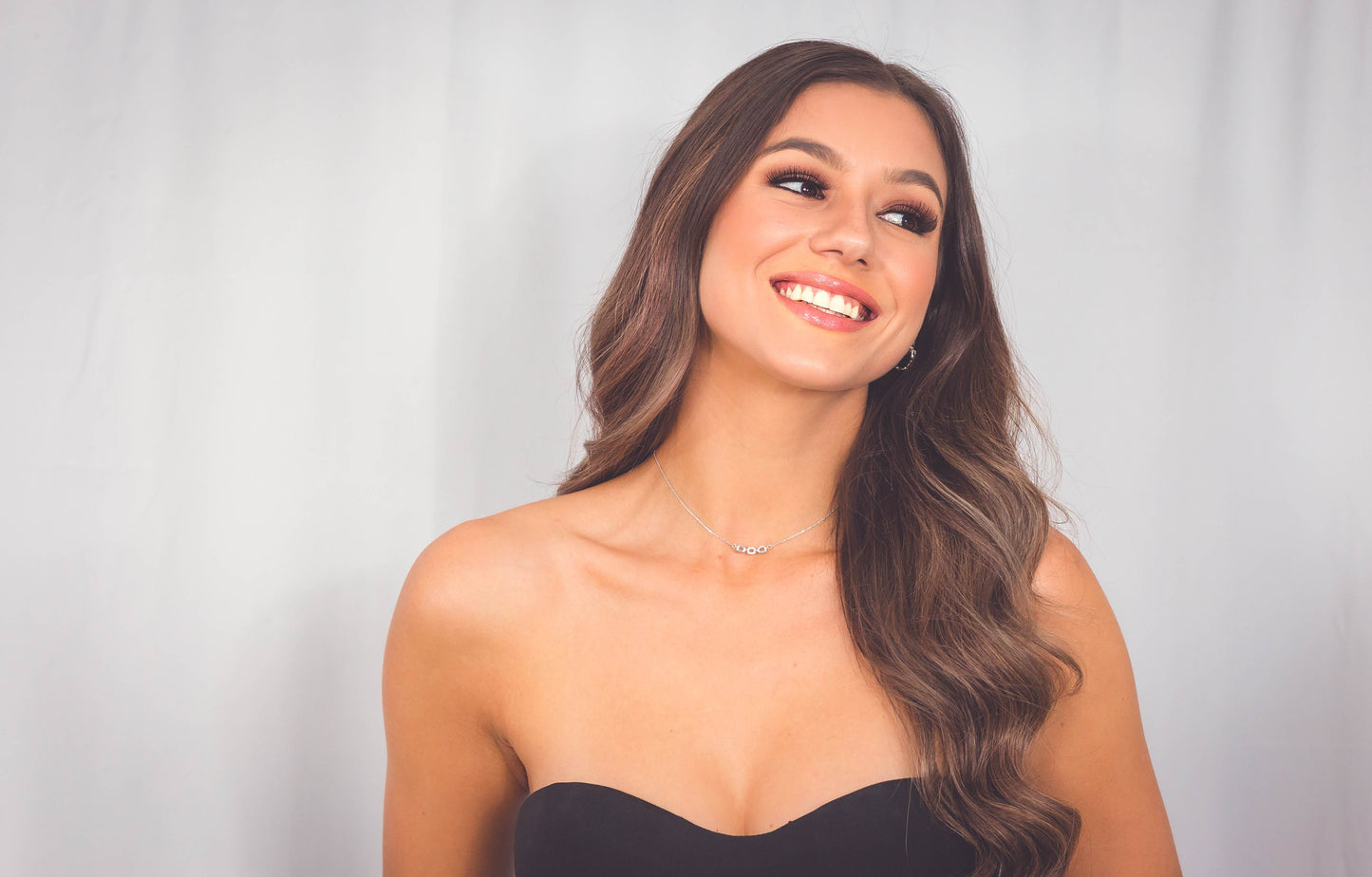 SIX NATURAL DIAMOND LINK PENDANT SILVER