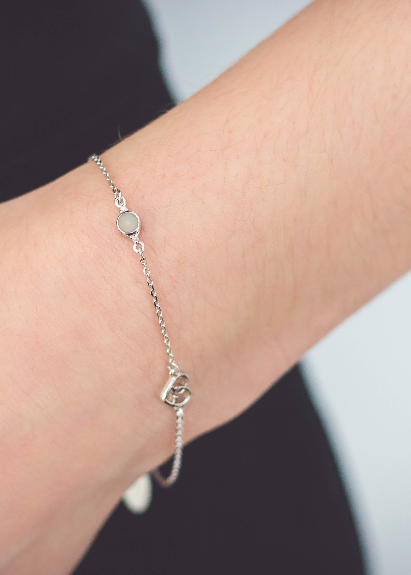NATURAL OPAL AND TWO NATURAL DIAMOND OCTOBER BRACELET SILVER