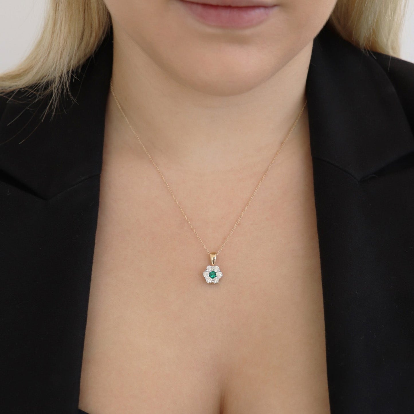 Emerald Diamond Pendant with 0.76ct Diamonds in 9K Yellow Gold - 9YRP100GHE