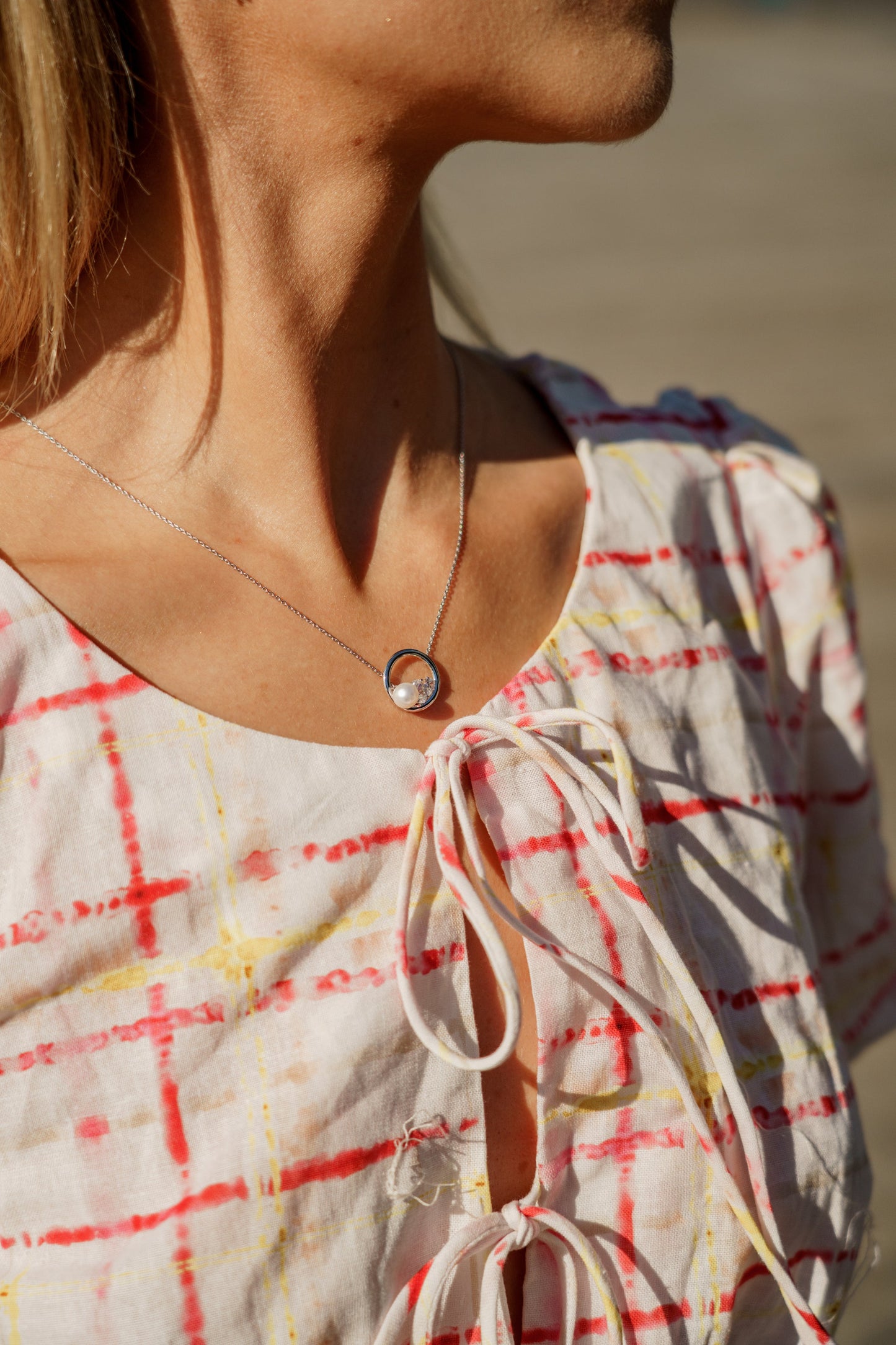 CHIC NOEL FRESHWATER PEARL LARIAT SILVER